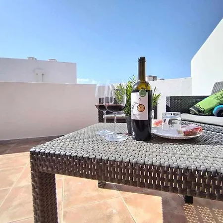 Rentenerife Kitesurf & Chill Apartment *